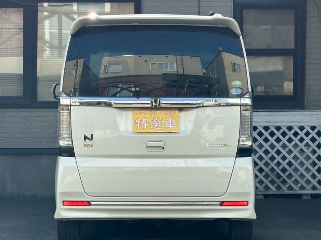 普通自動車なら、どんな状態のお車でも4万円以上でお引き受け致します。