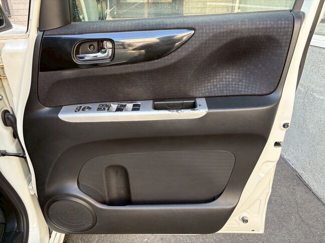 売り切れ御免、早いもの勝ちです。