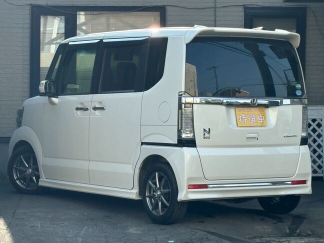 地方（市外・道外）の方は、別途陸送費用と名義変更費用、車庫証明費用が掛かります。詳しくは担当金澤まで。