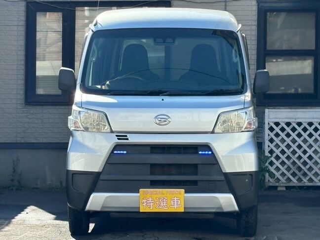 地方（市外・道外）の方は、別途陸送費用と名義変更費用、車庫証明費用が掛かります。詳しくは担当金澤まで。