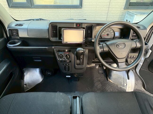 お問合せ番号050-1720-5567担当金澤までお電話ください。事前にご連絡いただけますとスムーズです。