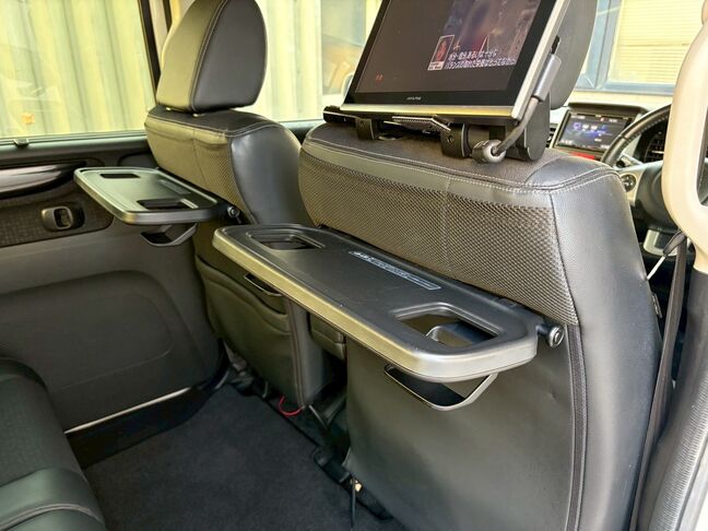 下回りの錆や腐食が気になる方は、下回り塗装も可能です。お気軽にお声がけください。