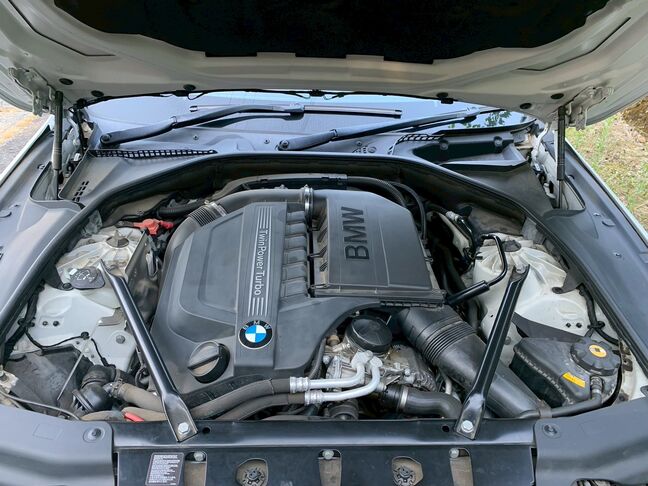 【ご案内】当店の近くの小田原で美味しいお魚料理を食べられます。箱根湯本も近くにあり、日帰り温泉も楽しめます。ご来店のお帰りに是非お立ち寄りください。