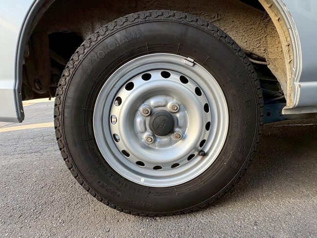 普通自動車なら、どんな状態のお車でも4万円以上でお引き受け致します。