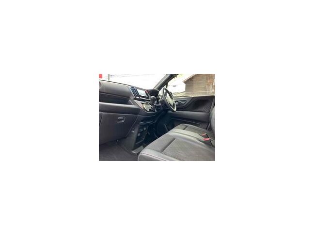 当店のお車をご覧いただきましてありがとうございます。お車についてのご質問やお見積りのご依頼、ご購入にあたってのご相談などお気軽にお問い合わせ下さい！
