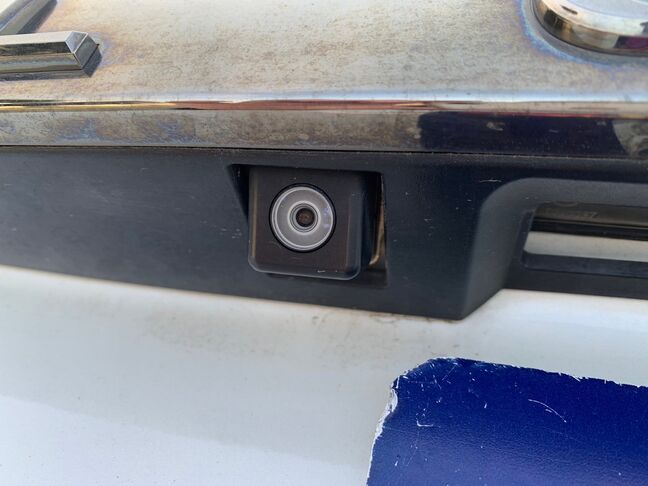 ご返信頂くと、当社の自社ローンの特徴について、詳しくご案内させて頂きますので、まずは公式LINEの友達登録をお願いします