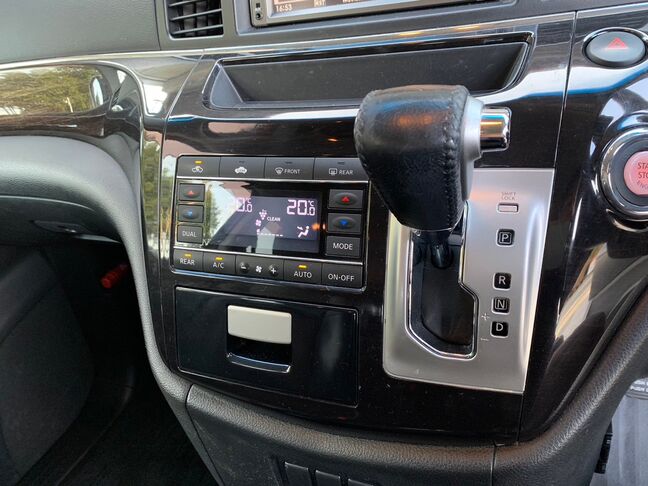 【応援】当店は、車が必要なのに様々な理由からオートローンの審査に通らず、購入できない方を応援しています。お気軽に仮審査をお申し込みください。