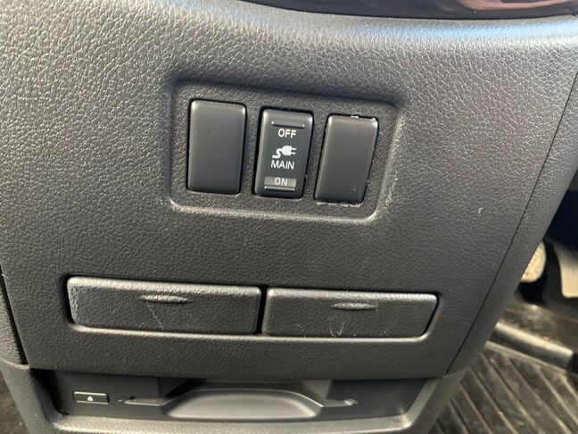 【応援】当店は、車が必要なのに様々な理由からオートローンの審査に通らず、購入できない方を応援しています。お気軽に仮審査をお申し込みください。