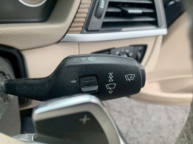 【安心】納車後のトラブルが発生しても、当社独自の保証サービスにご加入頂ければ修理ができるので、安心してお乗りいただくことができます。