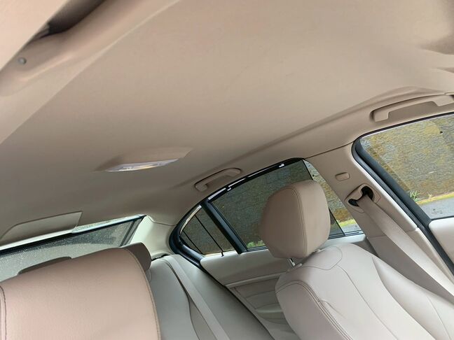 【友達追加の方法②】車両画像の2枚目のQRコードをLINEで読み込んで友達追加できます。