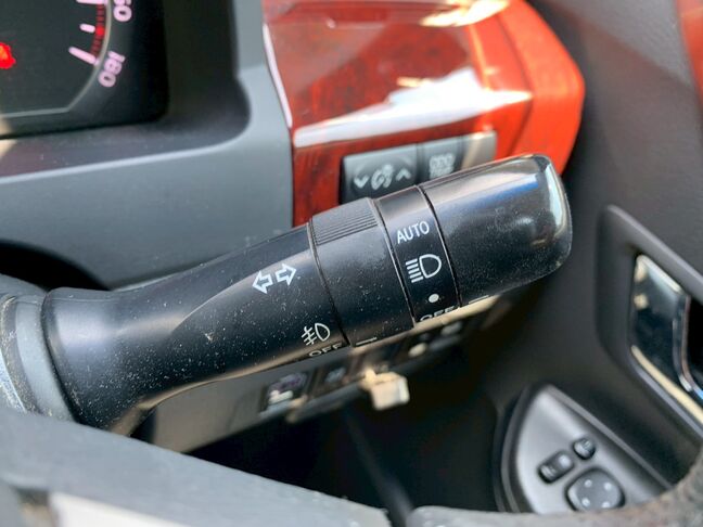【お車探し】お客様のご要望に応じて、仕入れのプロがお客様と一緒にご希望のお車をお探しさせて頂くサービスをご提供しています。ご遠慮なくお申し出ください。