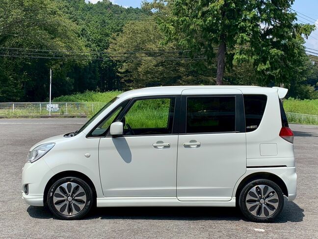 【点検整備】当社の点検整備は消耗品やオイル交換もしています。
点検箇所の写真やコンピューター診断の結果は全て写真を撮って保存してあります。ご安心ください。