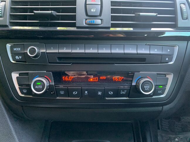 友達登録が終わりますと、ご案内のメッセージが流れます。メッセージに従いご返信をお願いします。