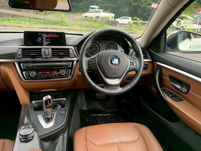 【仮審査申込】当社公式LINEから詳しくご案内しています。まずは、次の①～③の中からやりやすい方法で友達追加をお願いします。