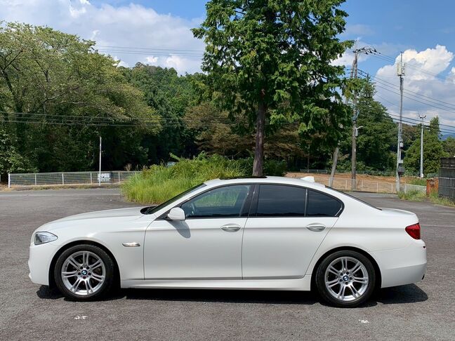 【仮審査申込】当社公式LINEから詳しくご案内しています。まずは、次の①～③の中からやりやすい方法で友達追加をお願いします。