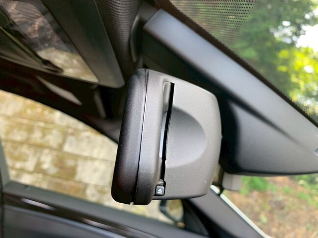 【コーティング5年保証】当店のコーティングは5年間保証です。ワックスの必要がありません。5年間の施工証明書付きです。