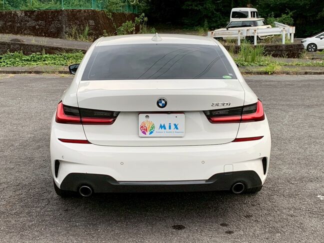 【廃車の無料引取り】当社は他社で購入された場合でも走行不能車や廃車の無料引き取り大歓迎です。「LINEでお問い合わせ」から車検証・車両の写真とご希望金額をお送りください