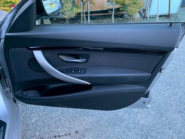 【安心】納車後のトラブルが発生しても、当社独自の保証サービスにご加入頂ければ修理ができるので、安心してお乗りいただくことができます。