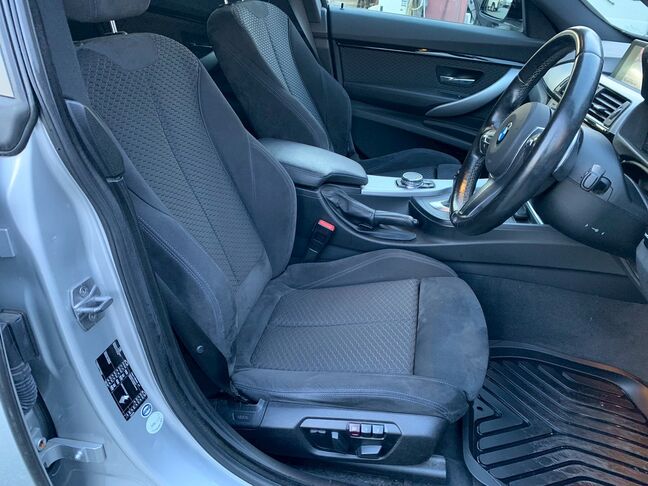 【お車探し】お客様のご要望に応じて、仕入れのプロがお客様と一緒にご希望のお車をお探しさせて頂くサービスをご提供しています。ご遠慮なくお申し出ください。