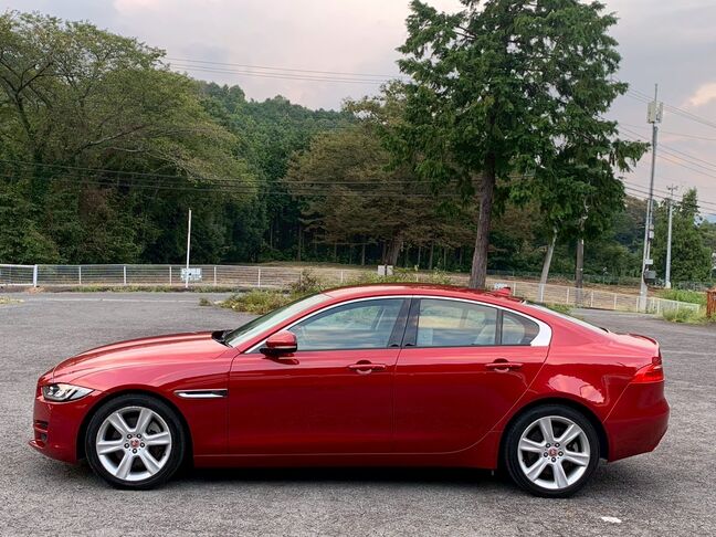 【全国へ納車可能】遠方の方でもご購入頂けるように陸送輸送を安価なお値段で承っています。【返品保証有り】ご遠方のお客様には一週間の返品保証付きです。