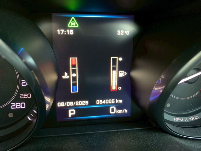 v【ご案内】当店の近くの小田原で美味しいお魚料理を食べられます。箱根湯本も近くにあり、日帰り温泉も楽しめます。ご来店のお帰りに是非お立ち寄りください。