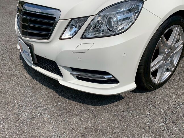 【友達追加の方法②】車両画像の2枚目のQRコードをLINEで読み込んで友達追加できます。