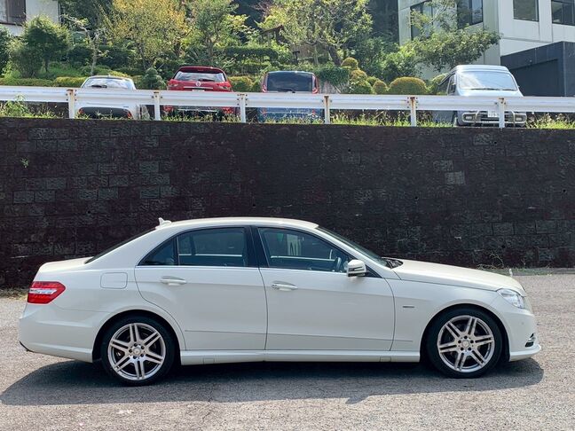 【点検整備】当社の点検整備は消耗品やオイル交換もしています。
点検箇所の写真やコンピューター診断の結果は全て写真を撮って保存してあります。ご安心ください。