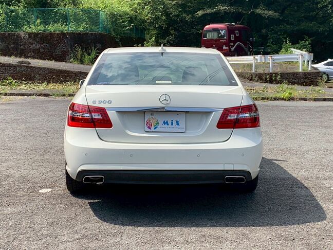 【全国へ納車可能】遠方の方でもご購入頂けるように陸送輸送を安価なお値段で承っています。【返品保証有り】ご遠方のお客様には一週間の返品保証付きです。