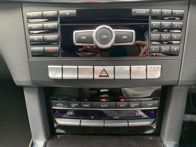 【安心】納車後のトラブルが発生しても、当社独自の保証サービスにご加入頂ければ修理ができるので、安心してお乗りいただくことができます。