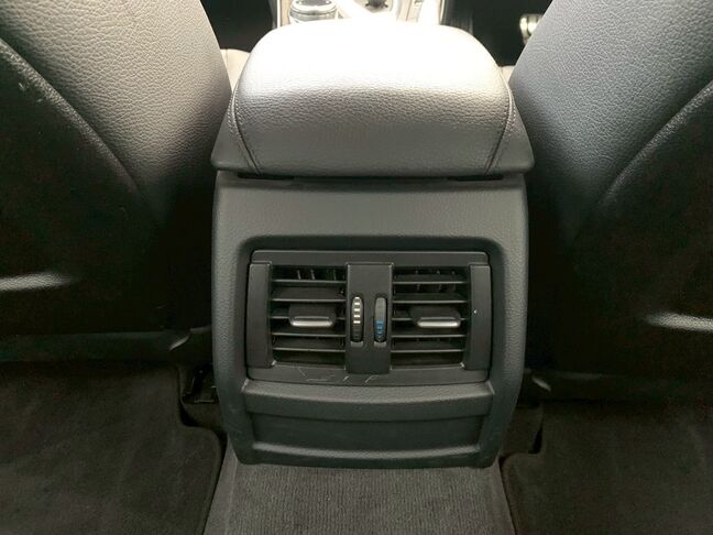 【仮審査申込】当社公式LINEから詳しくご案内しています。まずは、次の①～③の中からやりやすい方法で友達追加をお願いします。