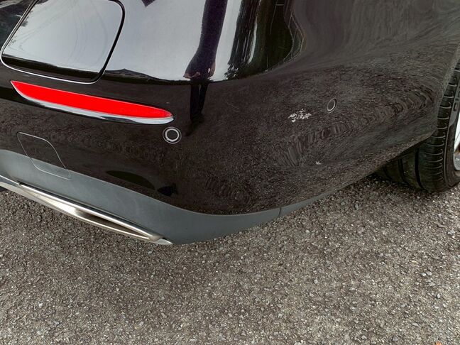 【お車探し】お客様のご要望に応じて、仕入れのプロがお客様と一緒にご希望のお車をお探しさせて頂くサービスをご提供しています。ご遠慮なくお申し出ください。