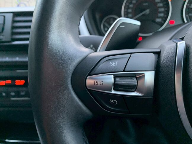 【点検整備】当社の点検整備は消耗品やオイル交換もしています。
点検箇所の写真やコンピューター診断の結果は全て写真を撮って保存してあります。ご安心ください。