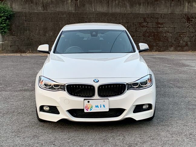 【廃車の無料引取り】当社は他社で購入された場合でも走行不能車や廃車の無料引き取り大歓迎です。「LINEでお問い合わせ」から車検証・車両の写真とご希望金額をお送りください