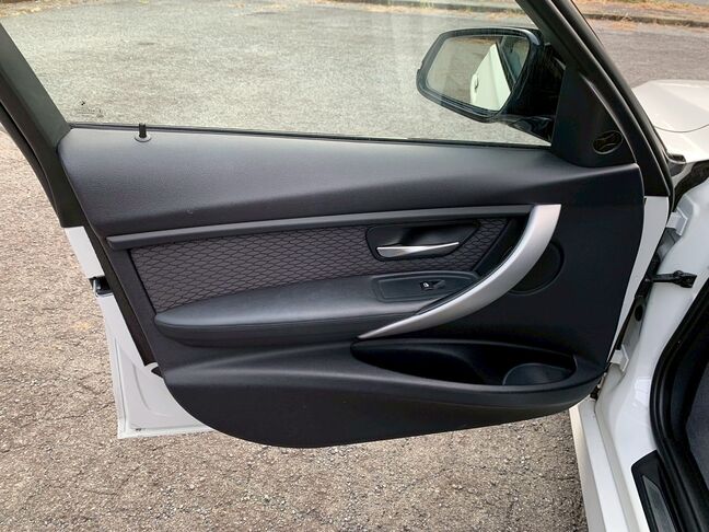 【安心】納車後のトラブルが発生しても、当社独自の保証サービスにご加入頂ければ修理ができるので、安心してお乗りいただくことができます。