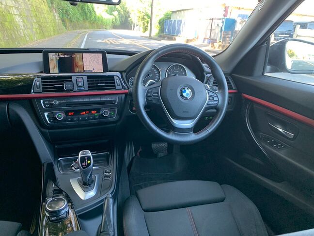 【お車探し】お客様のご要望に応じて、仕入れのプロがお客様と一緒にご希望のお車をお探しさせて頂くサービスをご提供しています。ご遠慮なくお申し出ください。
