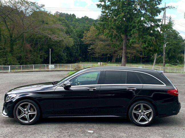 【お車探し】お客様のご要望に応じて、仕入れのプロがお客様と一緒にご希望のお車をお探しさせて頂くサービスをご提供しています。ご遠慮なくお申し出ください。