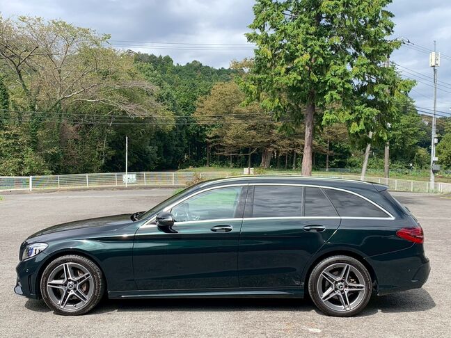 【お車探し】お客様のご要望に応じて、仕入れのプロがお客様と一緒にご希望のお車をお探しさせて頂くサービスをご提供しています。ご遠慮なくお申し出ください。