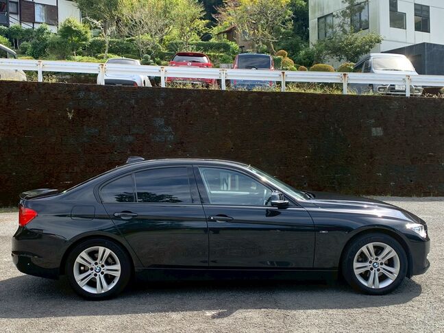 【廃車の無料引取り】当社は他社で購入された場合でも走行不能車や廃車の無料引き取り大歓迎です。「LINEでお問い合わせ」から車検証・車両の写真とご希望金額をお送りください