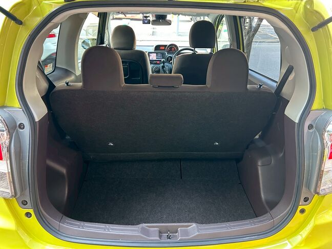 大きな荷物も余裕で積み込める、スペイドの優れた積載能力が自慢です。【スペイド】