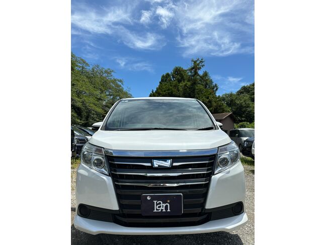 人気色の白色ボディ、大きな目立つ傷もなく綺麗な状態です！