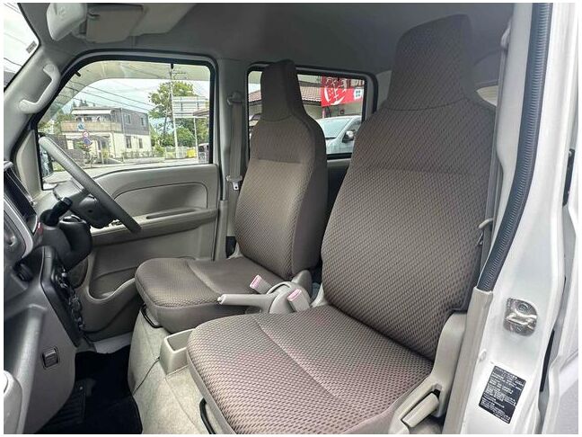 安心の国の定める指定整備工場の安心納車整備☆連絡先０５４－３９５－７５４０まで！
