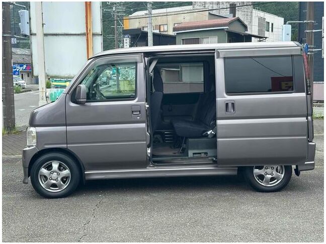 安心の国の定める指定整備工場の安心納車整備☆連絡先０５４－３９５－７５４０まで！
