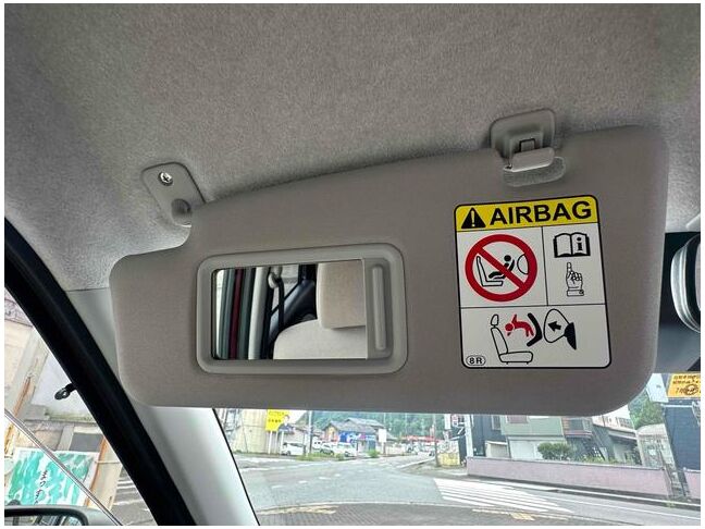 当店のお車をご覧いただきましてありがとうございます。お車についてのご質問やお見積りのご依頼、ご購入にあたってのご相談などお気軽にお問い合わせ下さい！