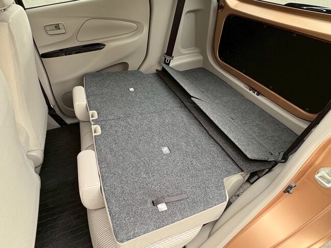 軽自動車なら、どんな状態のお車でも1万5千円でお引き受け致します。