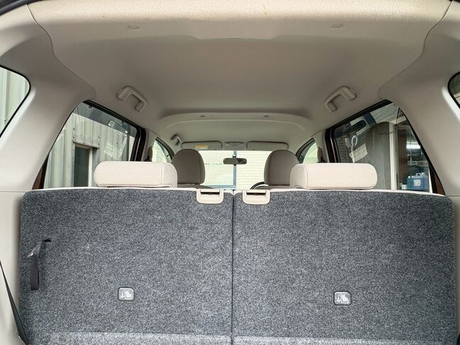 LINEで簡単仮審査が可能です。まずはお友達追加からお願いいたします。