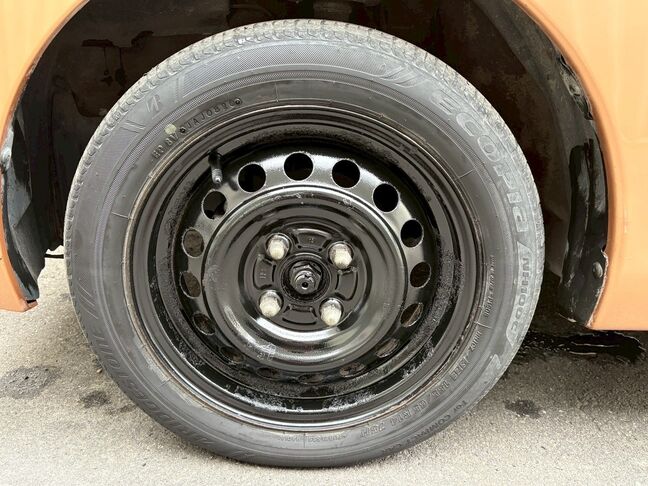 軽自動車なら、どんな状態のお車でも1万5千円でお引き受け致します。