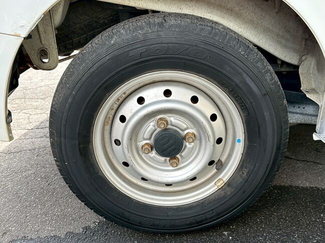 LINEで簡単仮審査が可能です。まずはお友達追加からお願いいたします。