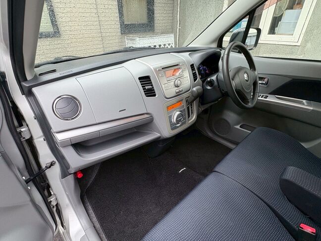 内外装美車。安くても一切手抜きはいたしません。