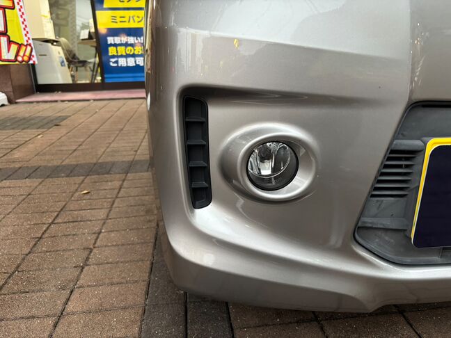フォグランプも綺麗な状態が保たれています！視界の悪い霧などでも安心して走行いただけます【スペーシアカスタム】