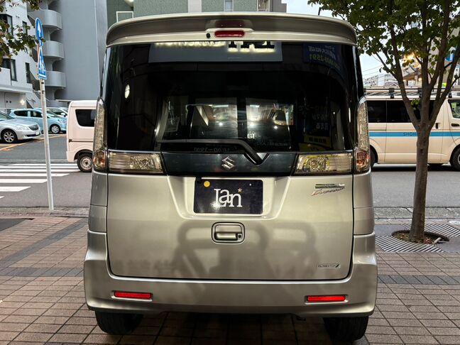 トランク部分も目立った傷はございません。【スペーシアカスタム】